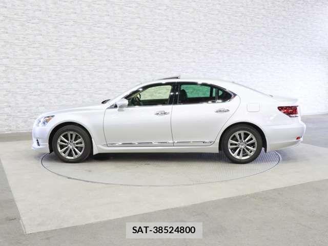 Lexus LS 2013-11 6245197-11