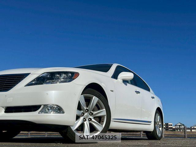 Lexus LS 2008-04 6245198-10