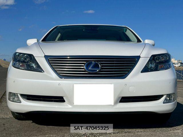 Lexus LS 2008-04 6245198-1