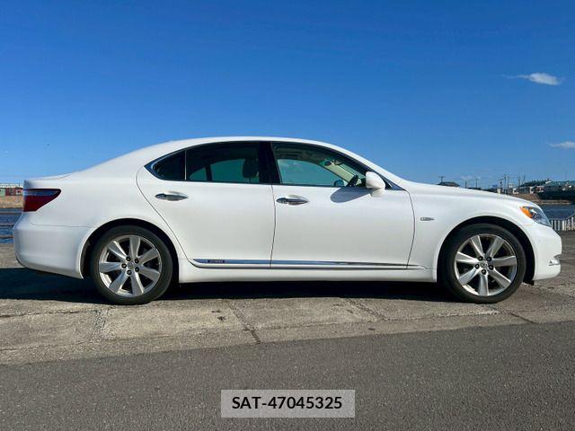 Lexus LS 2008-04 6245198-2
