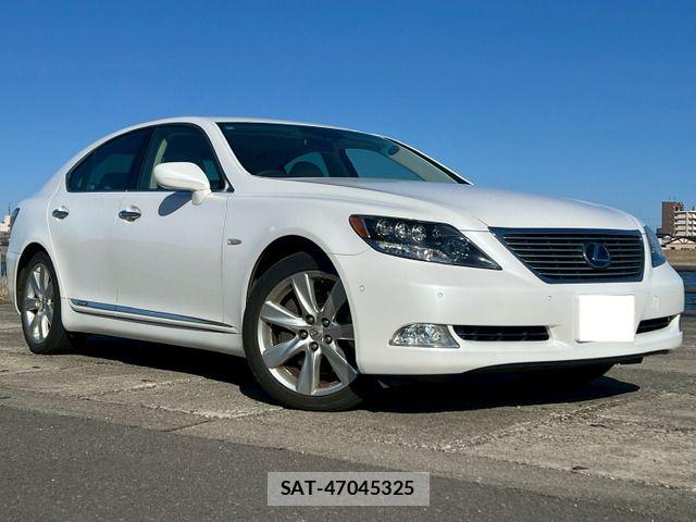 Lexus LS 2008-04 6245198-5