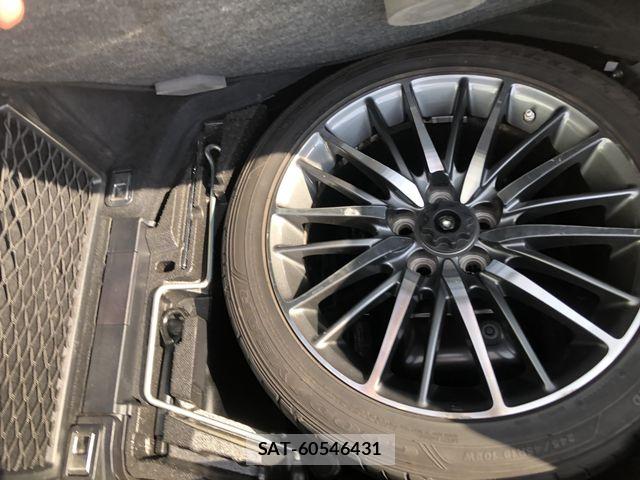 Lexus LS 2012-12 6276708-15