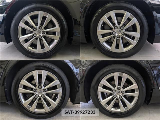 Lexus LS 2015-11 6612863-23