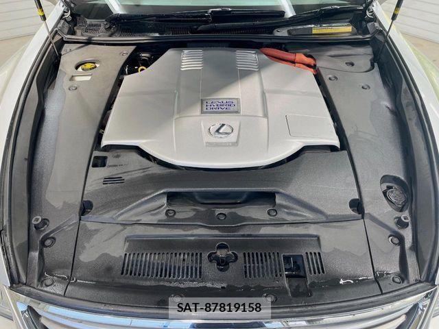 Lexus LS 2013-06 6641846-18