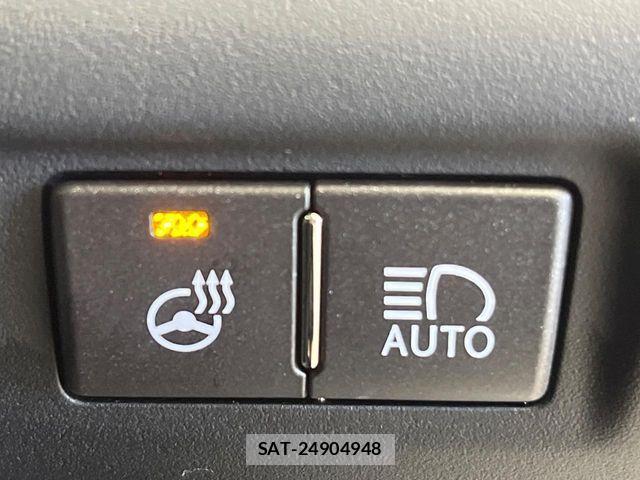 Lexus LS 2014-12 6815714-3