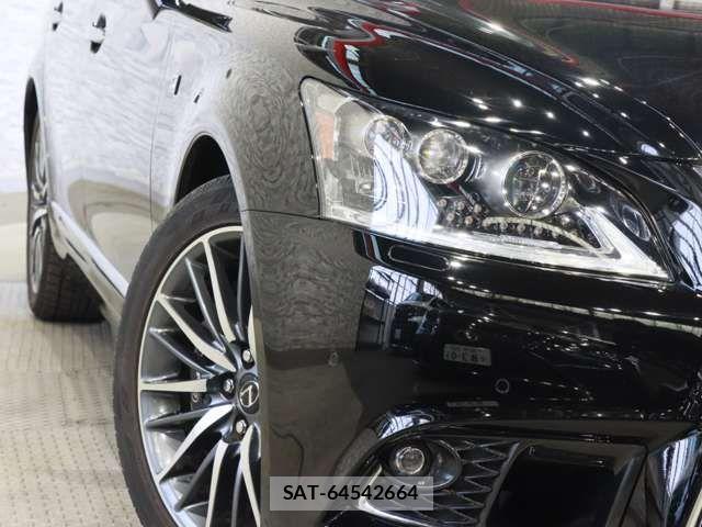 Lexus LS 2015-03 7220995-17