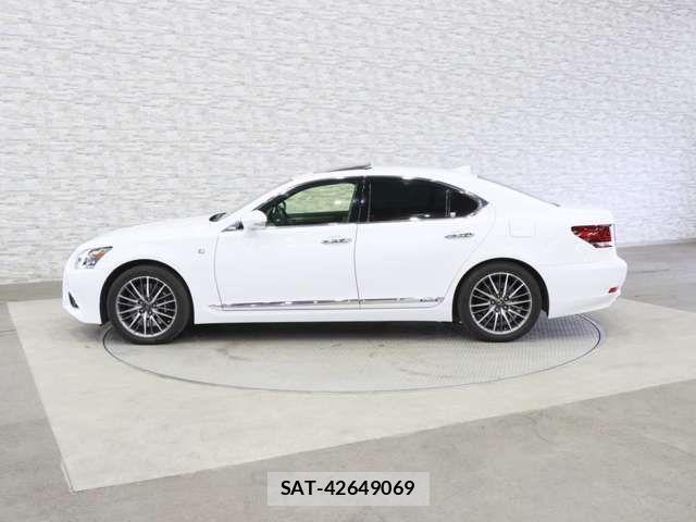 Lexus LS 2016-01 7221000-12