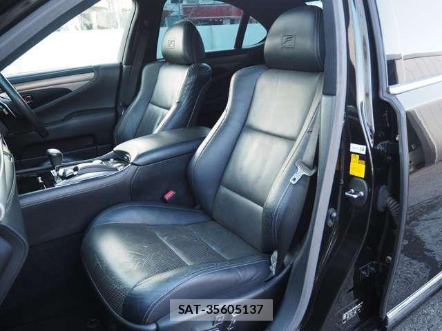 Lexus LS 2012-10 7220993-8