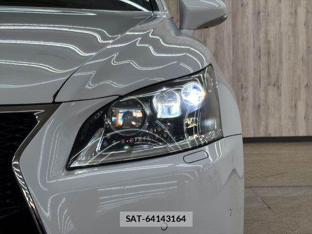 Lexus LS 2015-08 7251326-10