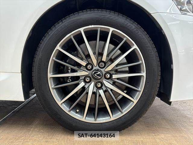 Lexus LS 2015-08 7251326-12