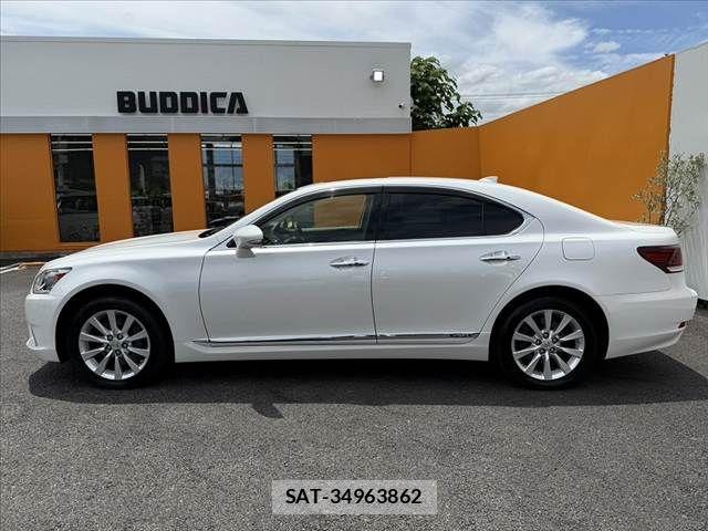 Lexus LS 2016-08 7328044-10