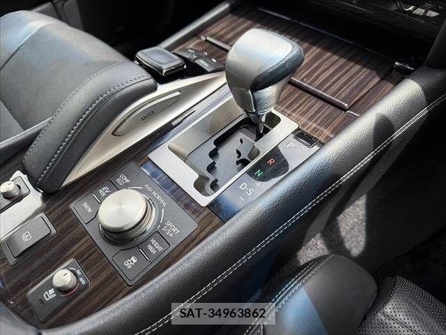 Lexus LS 2016-08 7328044-25