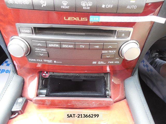 Lexus LS 2012-03 7328046-16