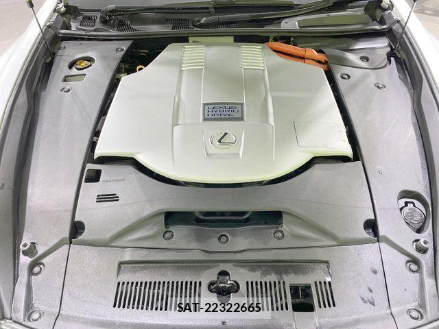 Lexus LS 2012-11 7392680-18