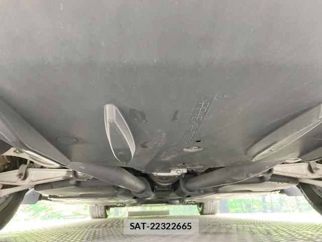 Lexus LS 2012-11 7392680-19