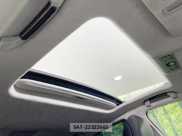 Lexus LS 2012-11 7392680-3
