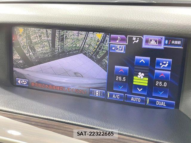 Lexus LS 2012-11 7392680-5