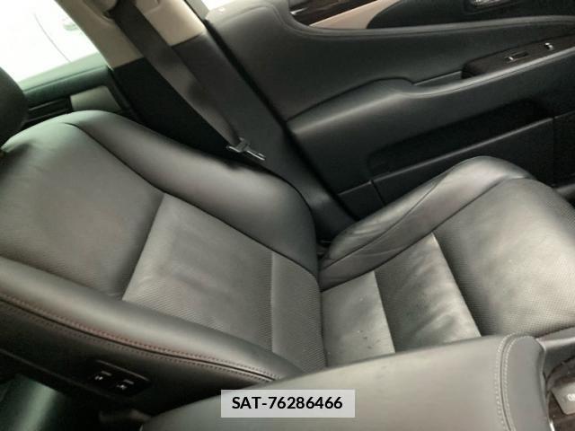 Lexus LS 2013-09 7455416-17