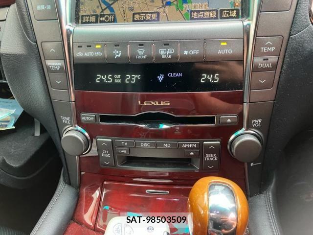 Lexus LS 2007-07 7617679-24