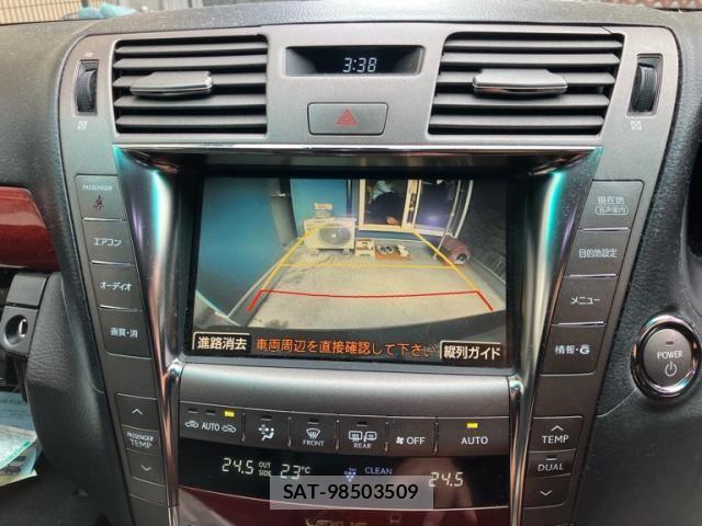 Lexus LS 2007-07 7617679-27