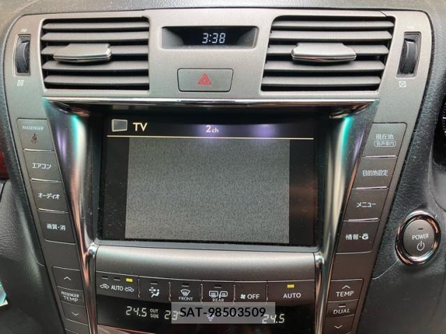 Lexus LS 2007-07 7617679-28