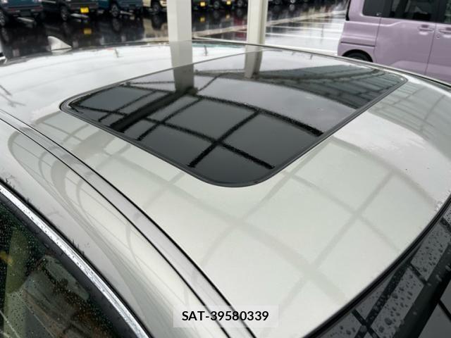 Lexus LS 2015-06 7617671-5