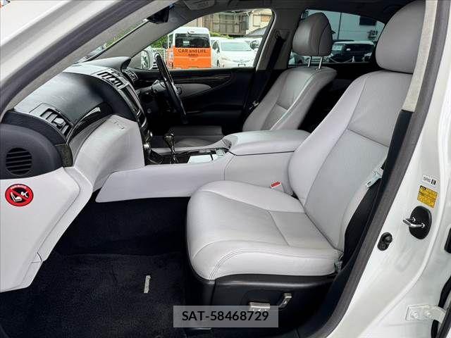 Lexus LS 2010-09 7617670-17