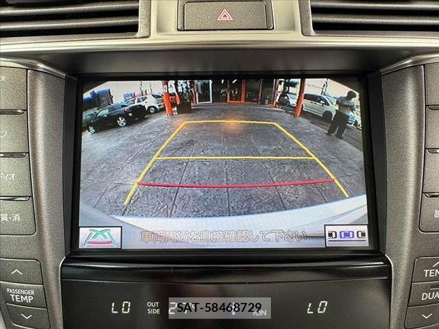 Lexus LS 2010-09 7617670-3