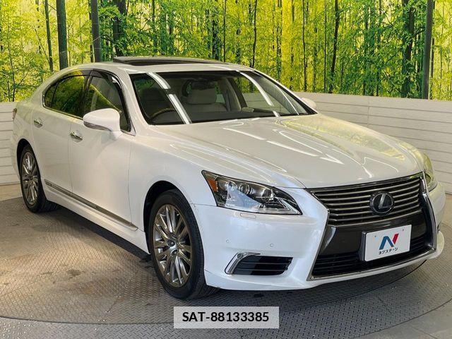 Lexus LS 2015-01 7786521-15