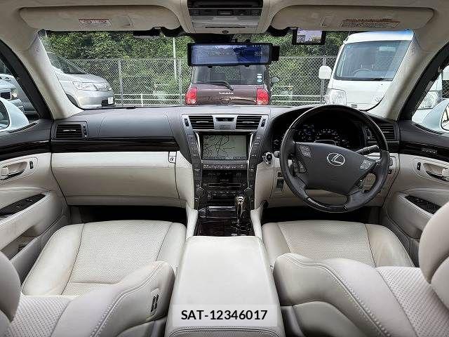 Lexus LS 2007-09 7877363-1