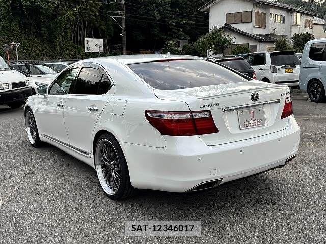Lexus LS 2007-09 7877363-2