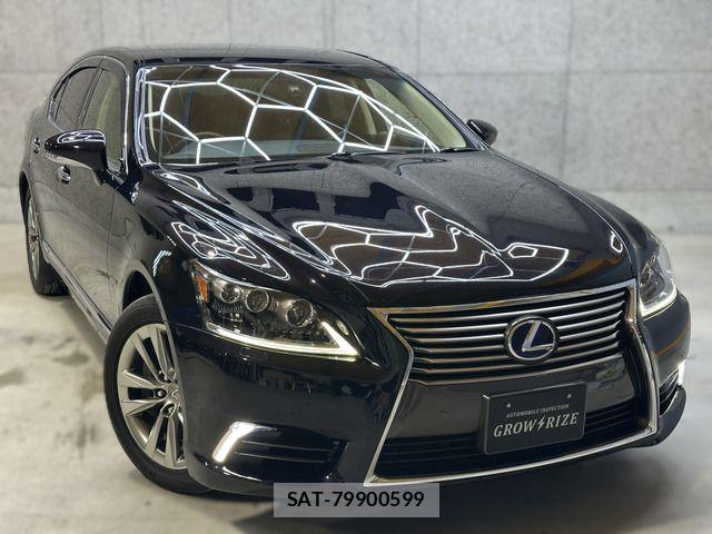 Lexus LS 2015-03 7877362-18