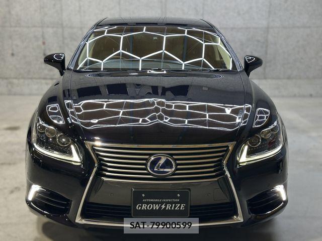 Lexus LS 2015-03 7877362-1