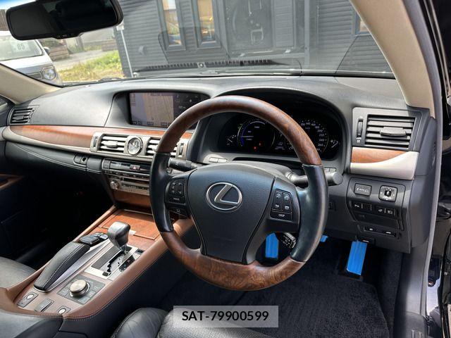 Lexus LS 2015-03 7877362-7