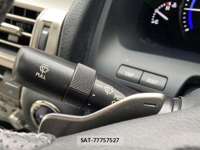 Lexus LS 2014-09 7877361-17