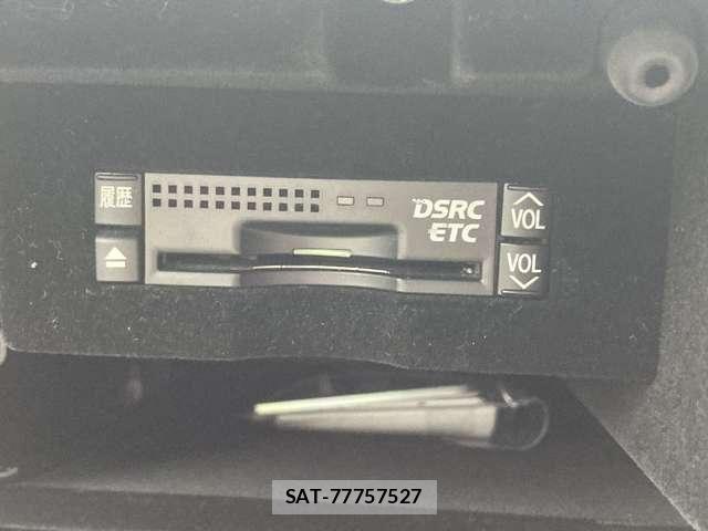 Lexus LS 2014-09 7877361-20