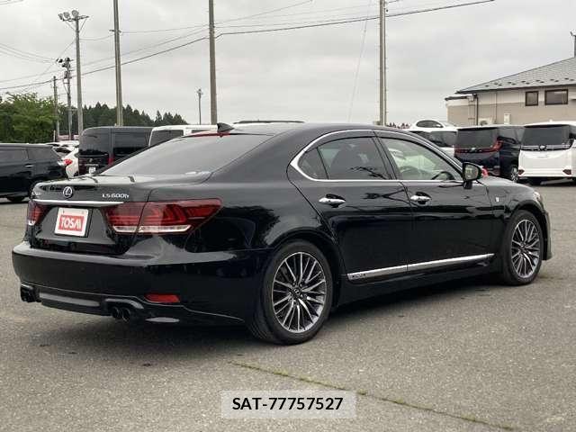 Lexus LS 2014-09 7877361-4