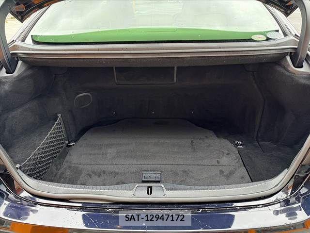 Lexus LS 2010-03 7877370-19