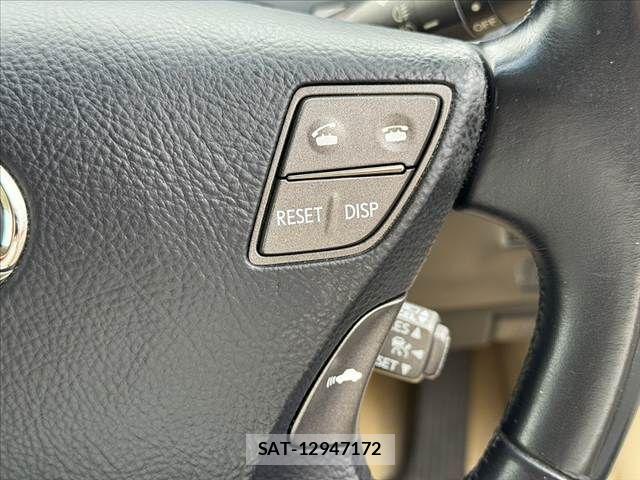 Lexus LS 2010-03 7877370-25
