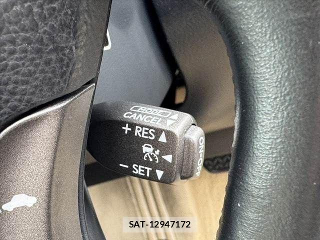Lexus LS 2010-03 7877370-3