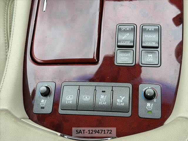 Lexus LS 2010-03 7877370-4