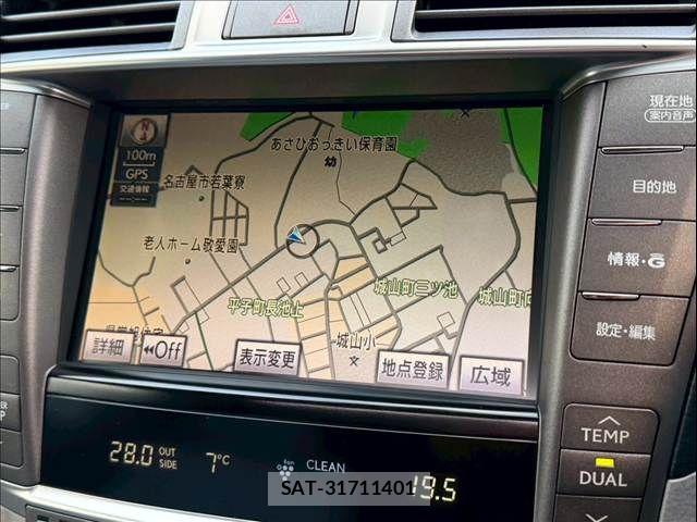 Lexus LS 2010-01 7902857-15