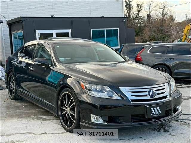 Lexus LS 2010-01 7902857-1