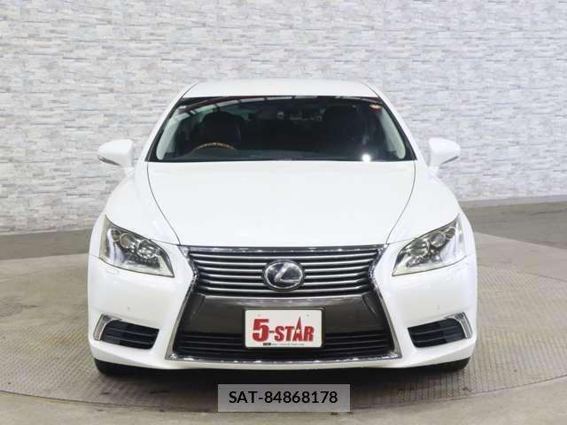 Lexus LS 2013-10 7962412-9