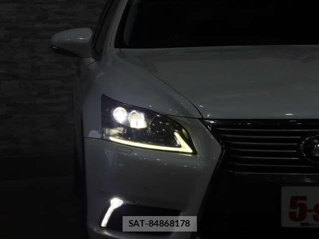 Lexus LS 2013-10 7962412-13