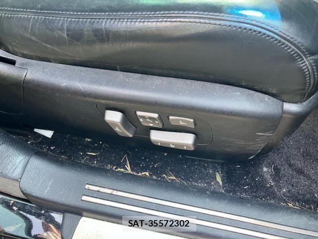 Lexus LS 2011-09 8245728-17