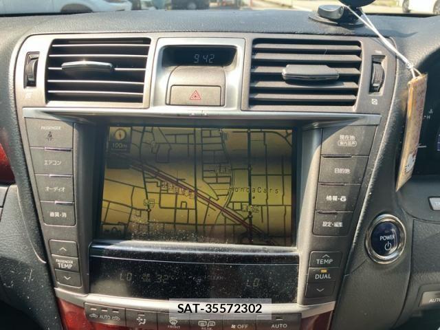 Lexus LS 2011-09 8245728-20