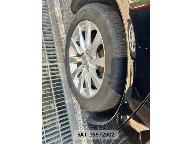 Lexus LS 2011-09 8245728-6