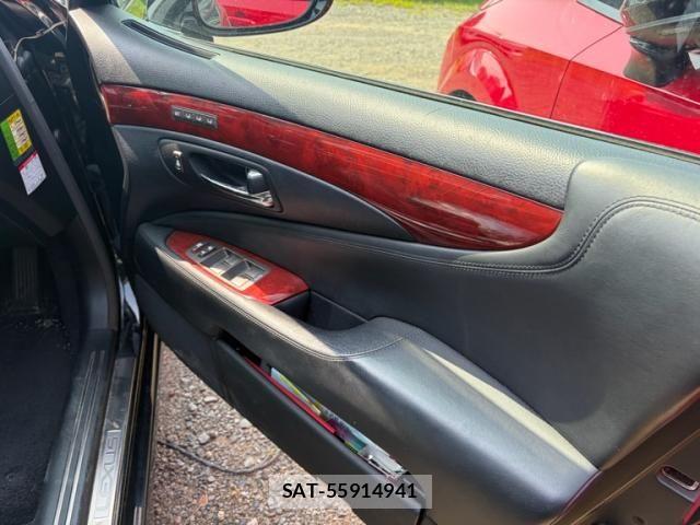 Lexus LS 2010-03 8315192-14