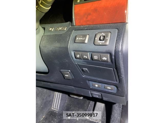 Lexus LS 2008-03 8366749-16